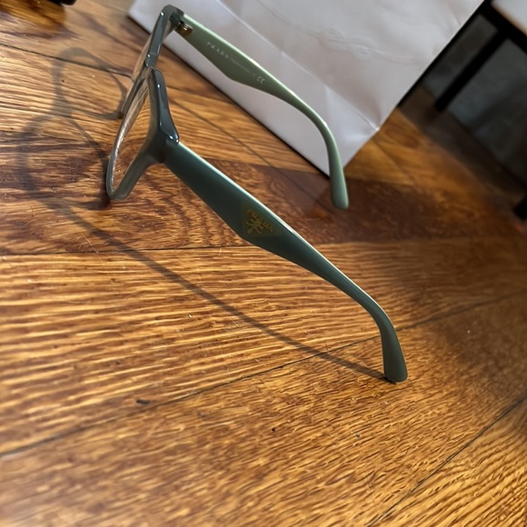 Authentic Prada green eyeglasses w/ prescription lens inside - Picture 3 of 8